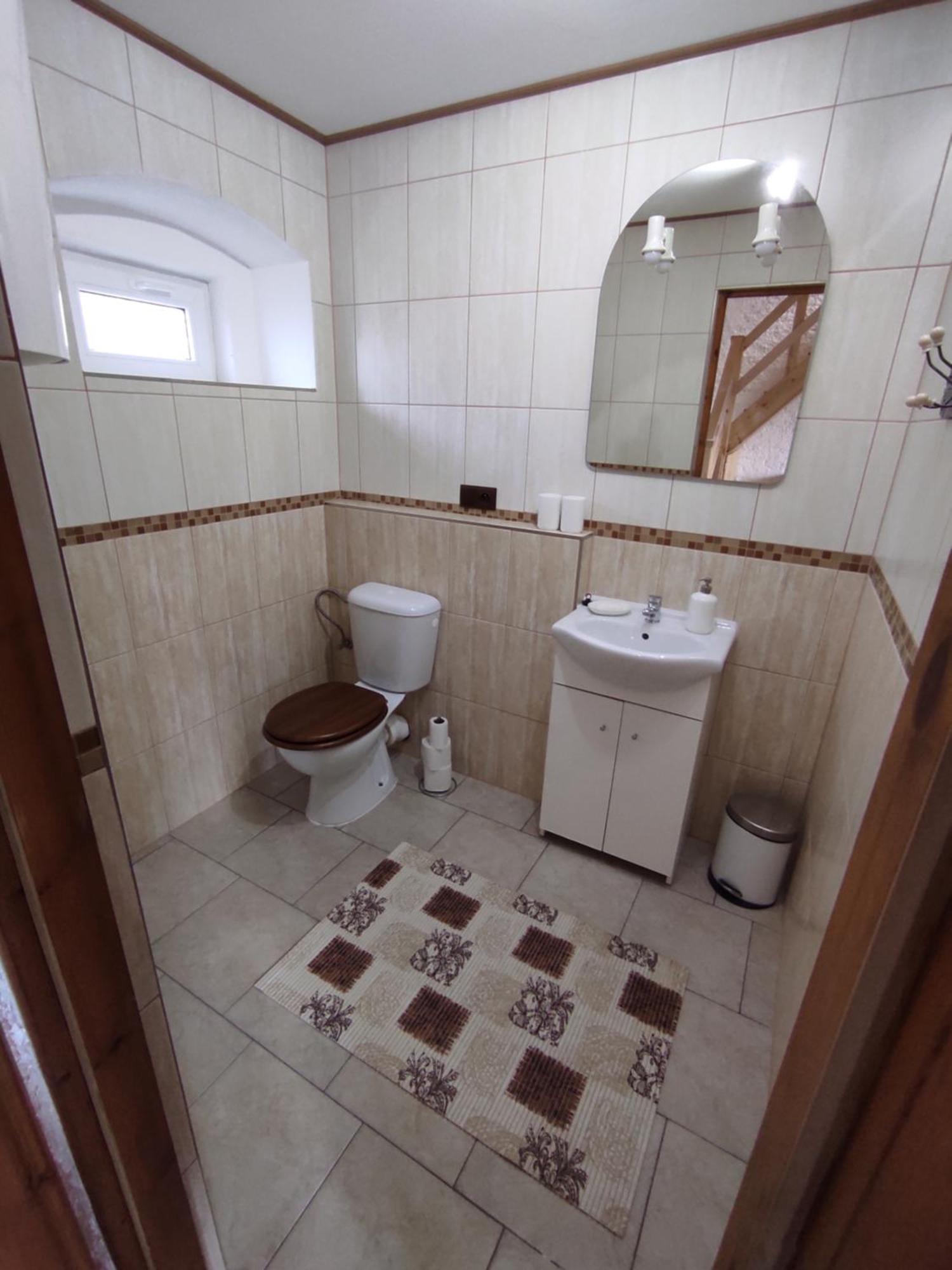 Appartamento Statek Tomandlov Driten Esterno foto